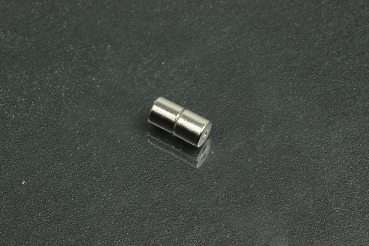 Powermagnet ca.Maße AØ 4,0 mm,ca.L 7mm Bohrung ca.AØ 1,0mm, ca IØ 1,9mm,platinfarben