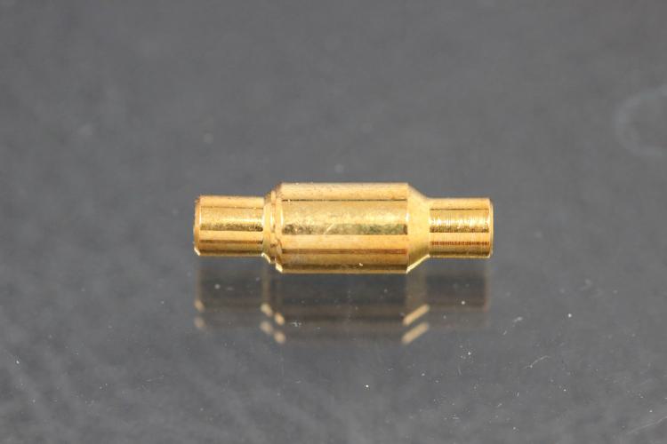 Magnetschließe speziell für Draht, ca Maße 15,0 x5,0mm, Drahtbohrung Ø2mm, goldfarben