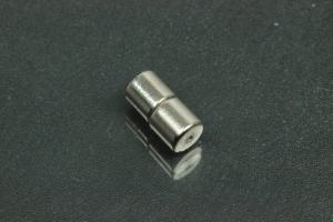 Powermagnet ca.Maße AØ 5,6 mm ca.L11,2mm, Bohrung ca.AØ 1,0mm, ca IØ 1,9mm, platinfarben