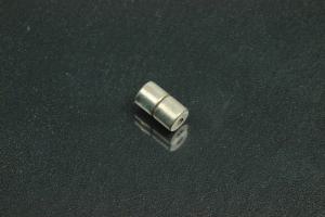 Powermagnet ca.Maße AØ 4,0 mm,ca.L 7mm Bohrung ca.AØ 1,0mm, ca IØ 1,9mm,silberfarben